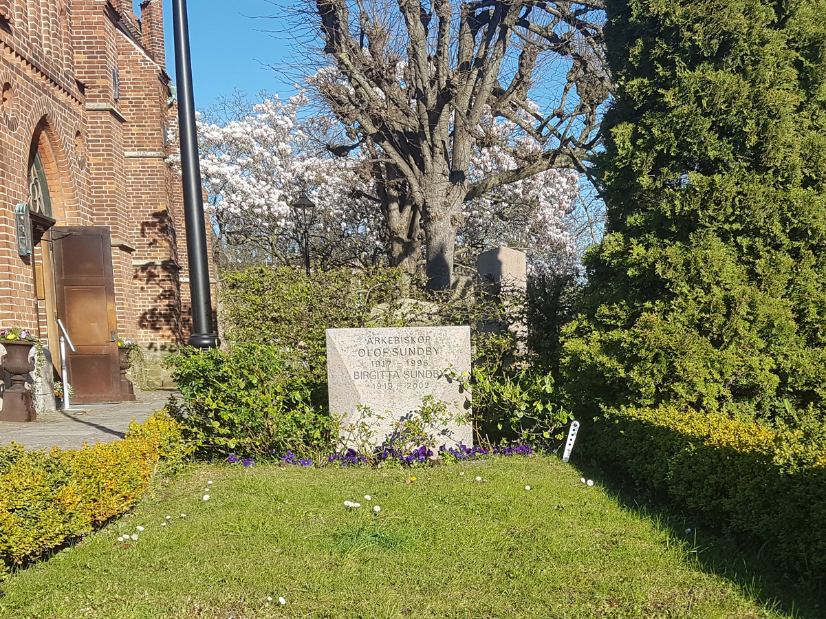 The grave of archbishop Olof Sundby at the Cloister church cemetery in Lund