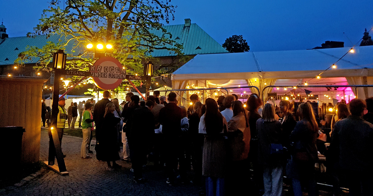 The entrance to the pub Underground at the 2022 Lund Carnival.