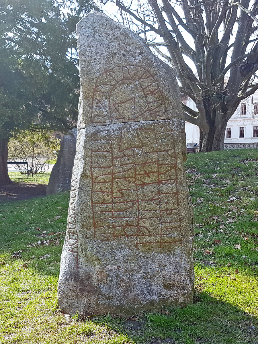 The Valleberga stone's front with runes in Lund