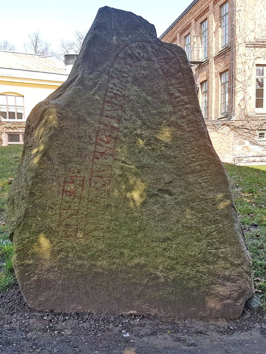 The runestone Vallkärra stone in Lund