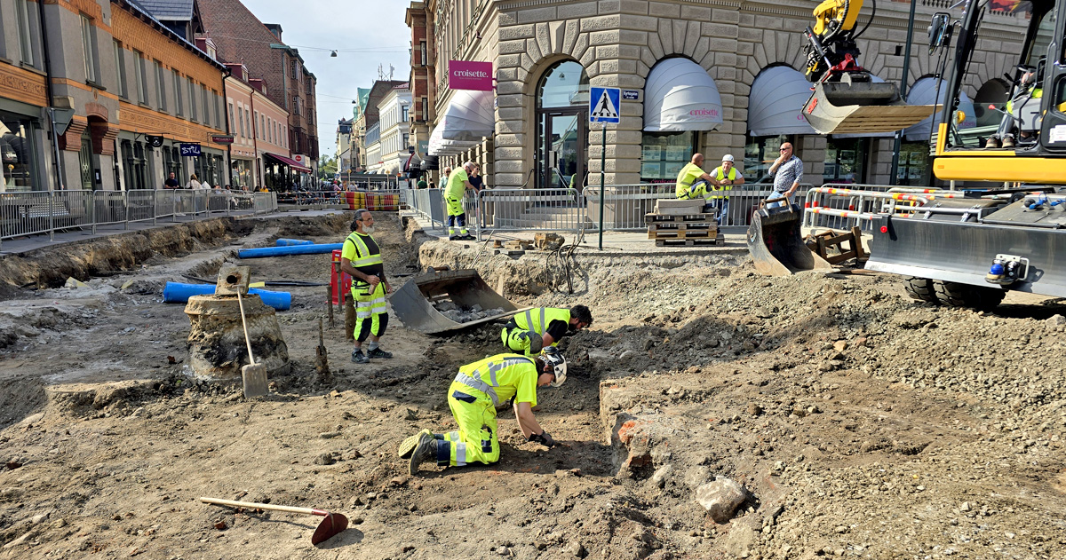 Archaeological investigation in August 2024 of the first cathedral school building