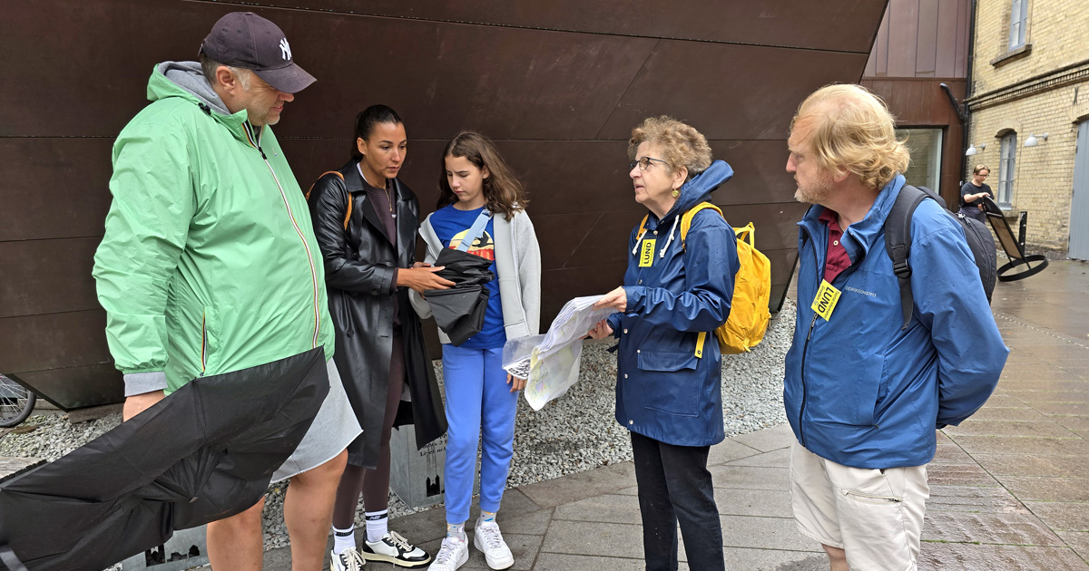 One of the voluntary tourist information Destination Lunds greeters showing Lund
